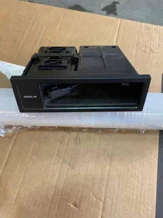 5N0035324E Блок предохранителей Skoda Fabia 2 Арт e7060185, вид 1
