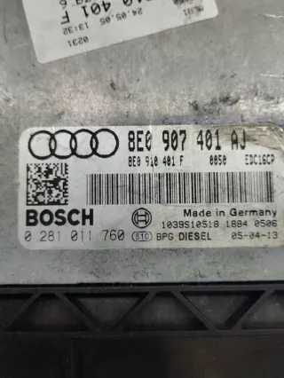 8E0907401AJ 0281011760 Блок управления двигателем Audi A4 B7 Арт e7080006, вид 2