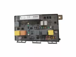 13191129 743381 1534937 Блок предохранителей Opel Astra H Арт e7122401, вид 1
