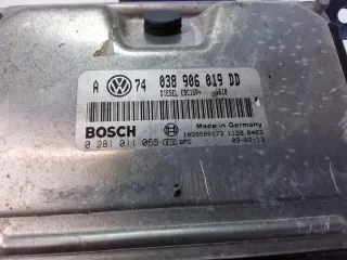038906019DD Блок управления двигателем Volkswagen Golf 4 Арт e7169201, вид 2