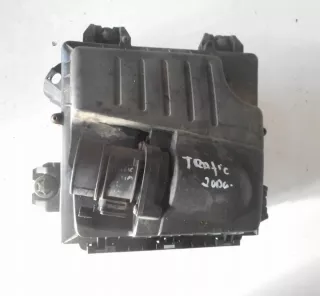 8200760899B 93861383 8200651315B Корпус воздушного фильтра Renault Trafic 2 Арт e7173760, вид 1