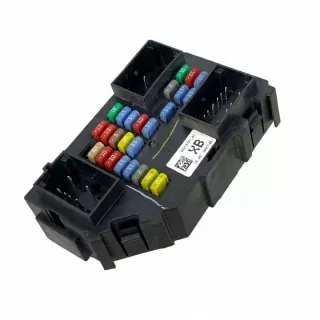 25815391 20828606 Блок предохранителей Chevrolet Suburban Арт e7184801, вид 2