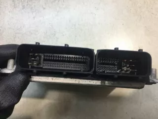 038906012T 0281010060 Блок управления двигателем Seat Toledo 2 Арт e7210846, вид 3