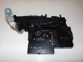 2049005201 Блок предохранителей Mercedes C W204 Арт e7283671, вид 2