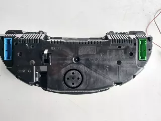 8E0920931Q Щиток приборов (приборная панель) Audi A4 B7 Арт e7288754, вид 4