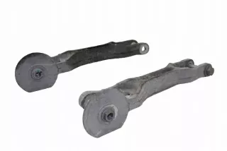 68343375AB Подушка крепления КПП Jeep Cherokee KL Арт e7298943, вид 2