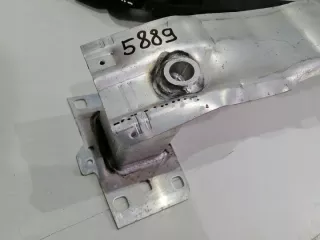 8V7805588A 8V0121285A Передняя панель крепления облицовки (телевизор) Audi A3 8V Арт e7301384, вид 2
