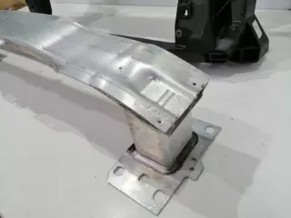 8V7805588A 8V0121285A Передняя панель крепления облицовки (телевизор) Audi A3 8V Арт e7301384, вид 3