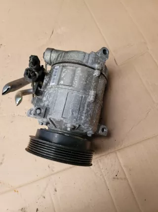 31250520 Компрессор кондиционера Volvo V70 3 Арт e7304228, вид 2