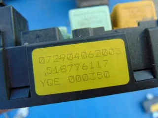 518776117 Блок предохранителей Subaru Impreza 5 Арт e7384759, вид 2