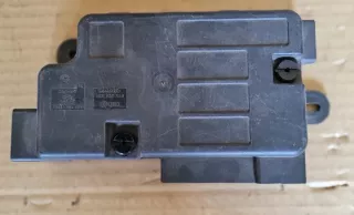 8E0937548 Блок предохранителей Audi A4 B7 Арт e7399180, вид 3