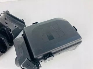 39040855 Блок предохранителей Opel Astra K Арт e7432356, вид 3