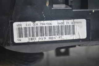 3B0919881F Щиток приборов (приборная панель) Volkswagen Passat B5 Арт e7497144, вид 5