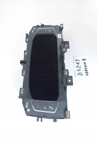 2G0920320A Щиток приборов (приборная панель) Volkswagen Polo 6 Арт e7518836, вид 2