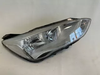 Фара правая Ford C-max 2 restailing 2015г.  - Фото 2