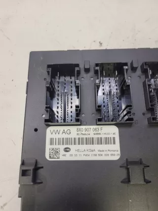8X0907063F Блок комфорта Audi Q3 1 Арт e7529333, вид 3