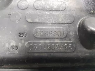 9673061080 Корпус воздушного фильтра Citroen C3 2 Арт e7542374, вид 4