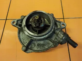 057145100E Насос вакуумный Audi A6 C6 (S6,RS6) Арт e7551082, вид 2