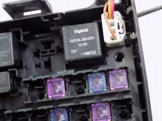 324789uiodj23 Блок предохранителей Mazda 2 DE Арт e7574124, вид 3