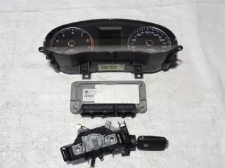 03C906014CP 5C6920861 1K0905851B Блок управления двигателем Volkswagen Jetta 6 Арт e7596474, вид 1