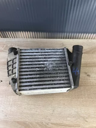8E0145806L Интеркулер Audi A4 B7 Арт e7598765, вид 2