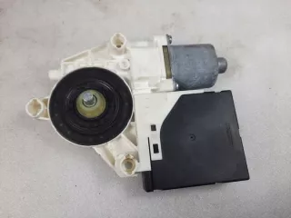 3C0959792C Моторчик стеклоподъемника Volkswagen Passat B7 Арт e7613332, вид 4