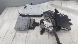 13583956 55519443 Блок управления двигателем Opel Astra J Арт e7613935, вид 2