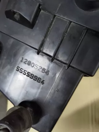 12805264 55559964 Корпус воздушного фильтра Saab 9-3 2 Арт e7634600, вид 2