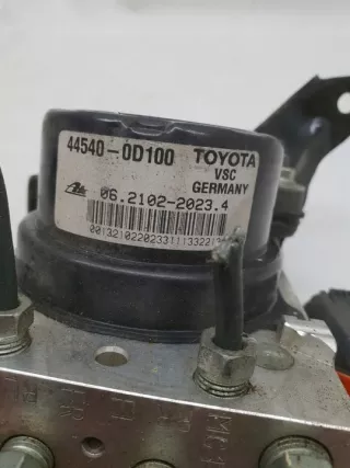44540-0D100 Блок ABS Toyota Yaris 3 Арт e7642852, вид 6
