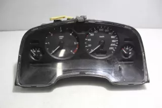 09228757 Щиток приборов (приборная панель) Opel Zafira A Арт e7673047, вид 1