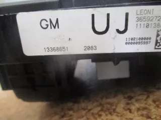 365927271 Блок предохранителей Opel Astra J Арт e7674011, вид 3