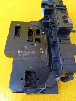 2129060005 Блок предохранителей Mercedes E C207 Арт e7708308, вид 4