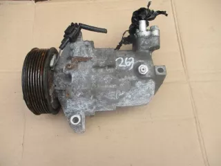 92600CJ70A Компрессор кондиционера Nissan Note E11 Арт e7843512, вид 1