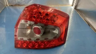  Фонарь задний правый Audi A4 B6 Арт e7966377, вид 1