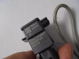 988305FL0A Датчик удара Nissan Micra K14 Арт e8007614, вид 3