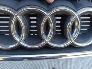 4B0853651A Решетка радиатора Audi A6 C5 (S6,RS6) Арт e8074355, вид 4
