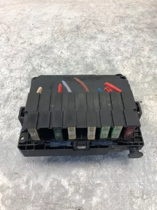 9661682980 Блок предохранителей Citroen C4 1 Арт e8114198, вид 3