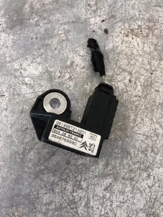 9646768980 Датчик удара Citroen C4 1 Арт e8135868, вид 2