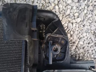  Передняя панель крепления облицовки (телевизор) Audi A4 B7 Арт e8182253, вид 2