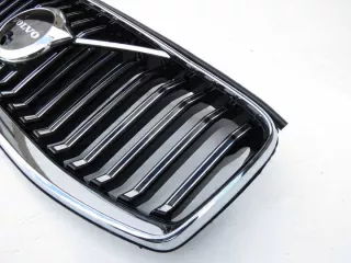 32234987 32291019 Решетка радиатора Volvo XC60 2 Арт e8243165, вид 3