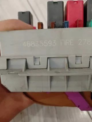 46835593 Блок предохранителей Fiat Punto 2 Арт e8249249, вид 5