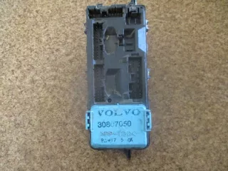 30807050 Блок комфорта Volvo V40 1 Арт e8252091, вид 1