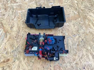 A2059068501 2055400840 Блок предохранителей Mercedes C W205 Арт e8344913, вид 1
