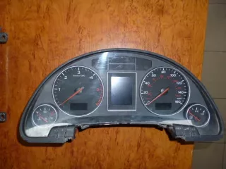 8E0920950J Щиток приборов (приборная панель) Audi A4 B6 Арт e8389921, вид 1