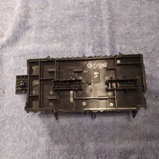A2469060093 A2135406200 Блок предохранителей Mercedes A W176 Арт e8392823, вид 1