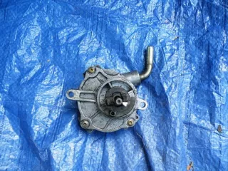 a611230065 611230065 Насос вакуумный Mercedes C W203 Арт e8396686, вид 1