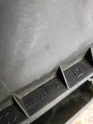 06B133837AG Корпус воздушного фильтра Audi A4 B7 Арт e8412848, вид 3