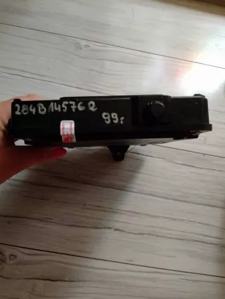 284B14576R Блок предохранителей Renault Scenic 3 Арт e8415440, вид 4