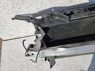  Передняя панель крепления облицовки (телевизор) Audi A4 B8 Арт e8445279, вид 3