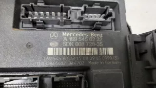 A1695456232 Блок предохранителей Mercedes A W169 Арт e8515585, вид 2